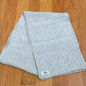 UGG Light Gray Knit Scarf